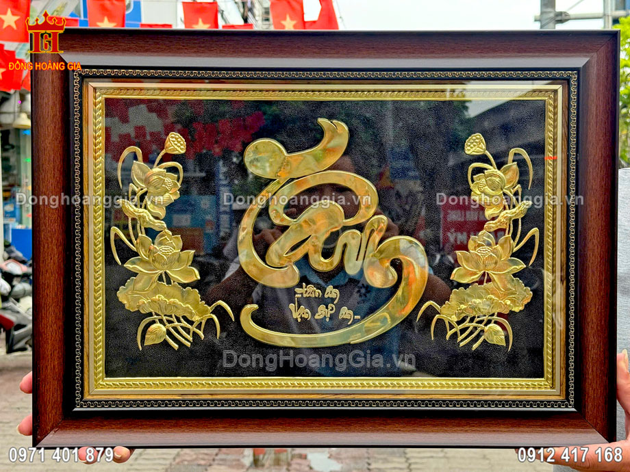 Bức tranh chữ tâm thư pháp mạ vàng được chế tác tinh xảo nhất